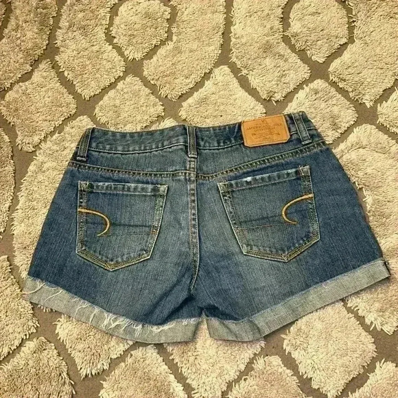 American Eagle Vintage Blue Cuffed shorts size 4 - Picture 5 of 9